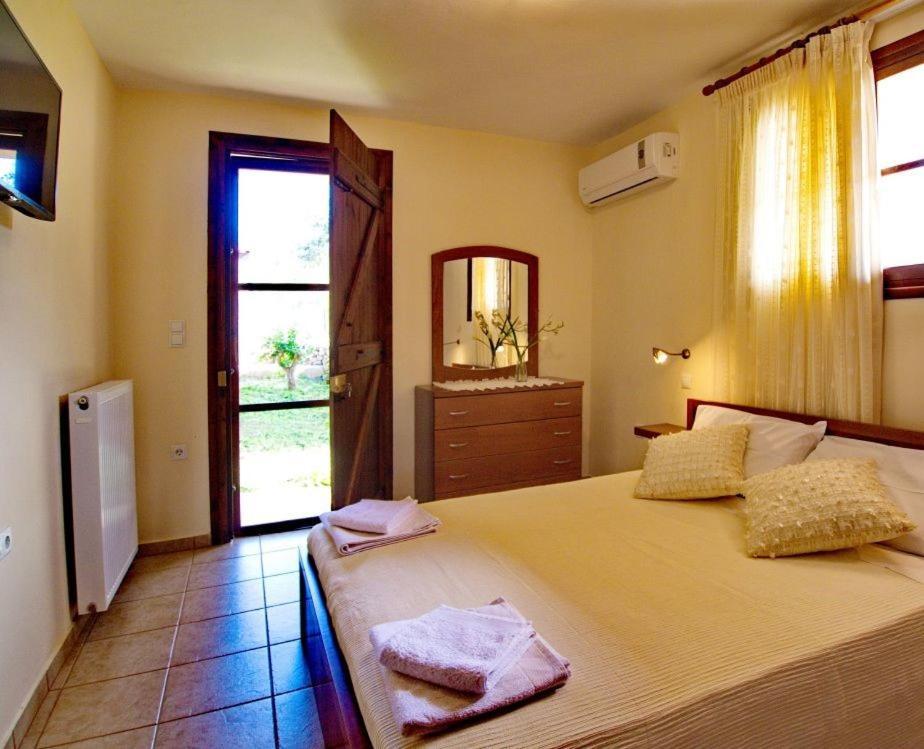 Villa Maragoudi Armenoi  Bagian luar foto